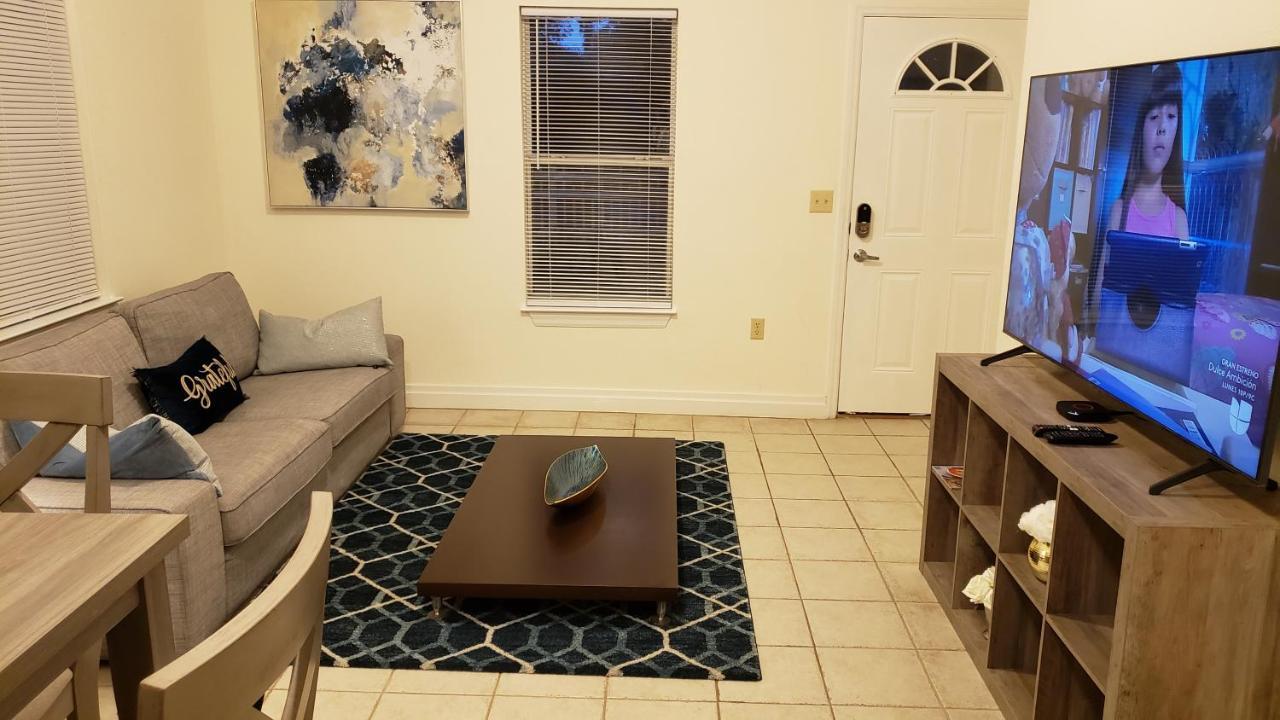 Modern House Minutes From Downtown Gainesville, Uf, Va & More! Kültér fotó