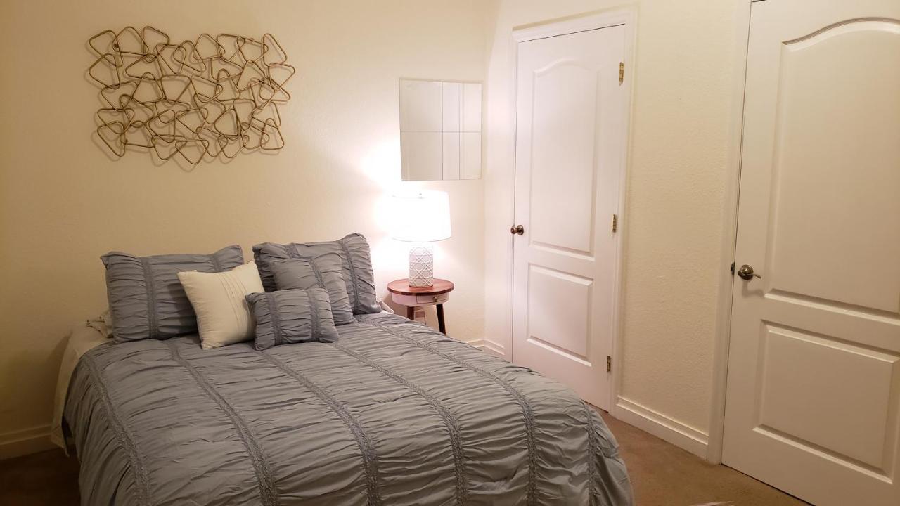 Modern House Minutes From Downtown Gainesville, Uf, Va & More! Kültér fotó