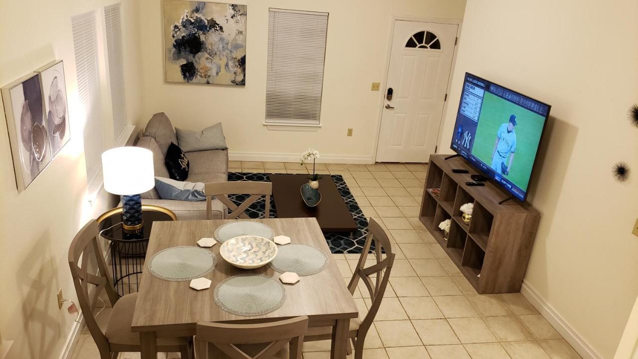 Modern House Minutes From Downtown Gainesville, Uf, Va & More! Kültér fotó