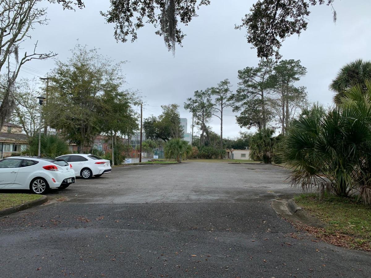 Modern House Minutes From Downtown Gainesville, Uf, Va & More! Kültér fotó